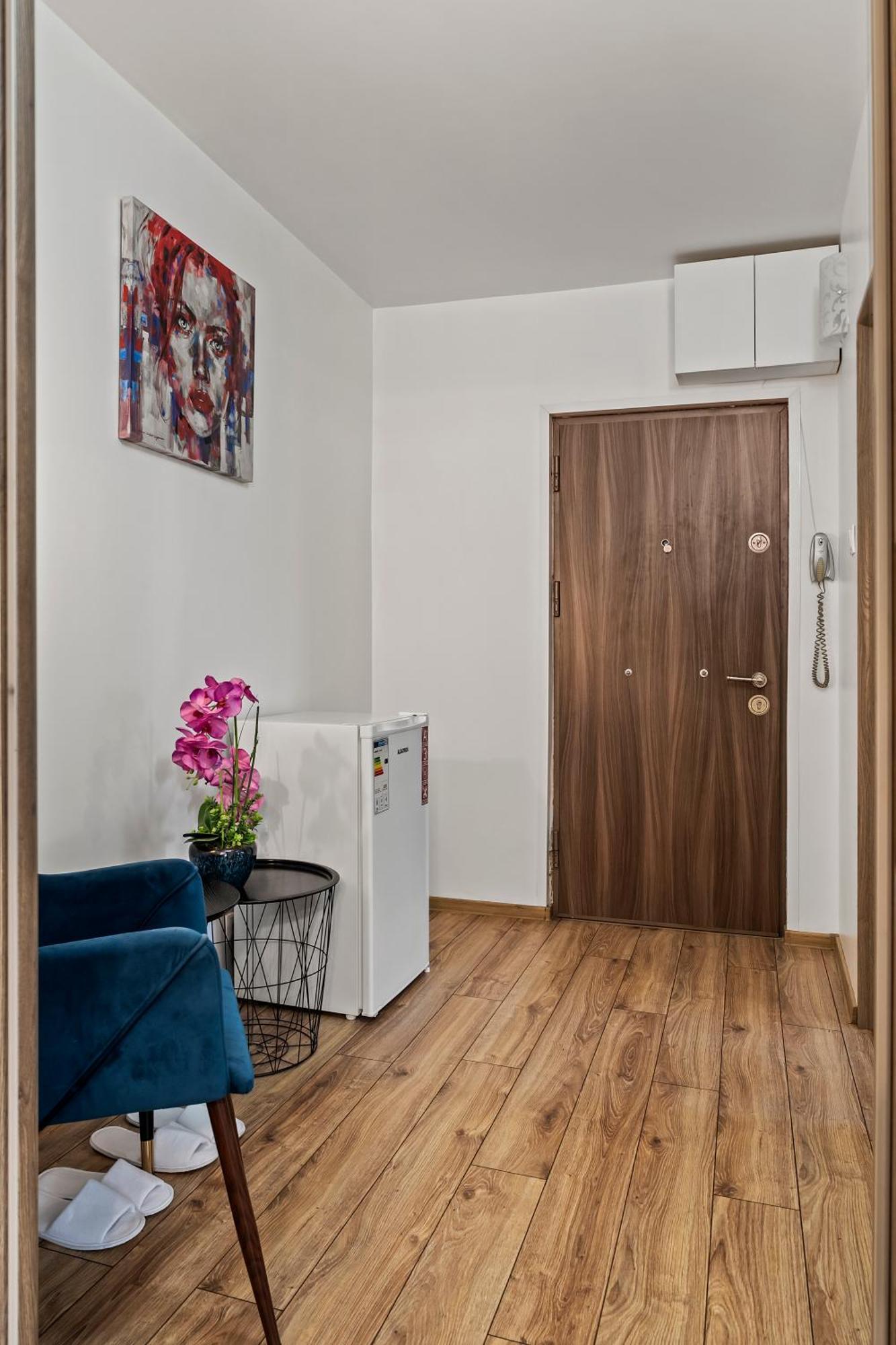 Garsoniera De Lux Si Eleganta Drumul Taberei Bukurešť Exteriér fotografie